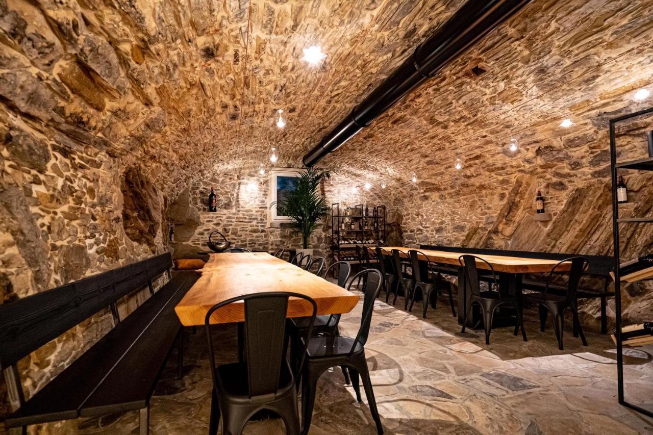 Locanda Moderna Carlambroeus Montevecchia 外观 照片