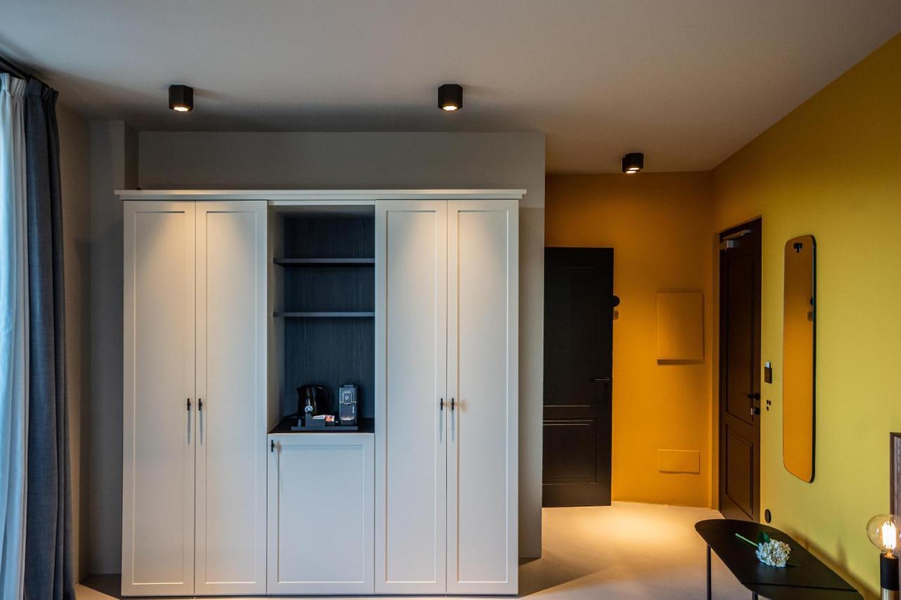 Locanda Moderna Carlambroeus Montevecchia 外观 照片